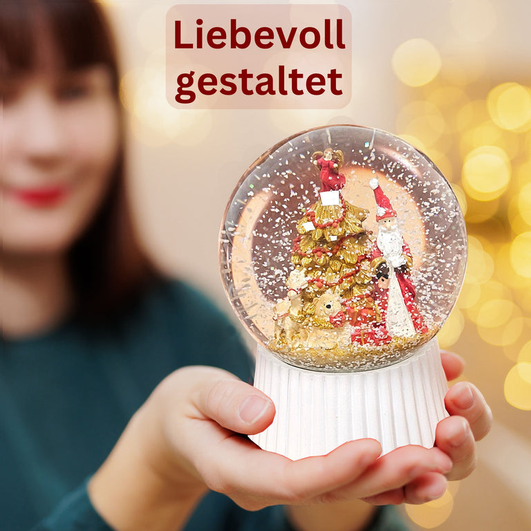 Schneekugel Weihnachtsmann mit Spieluhr, rot, gold weiß auf weiß geriffelt - 120 mm Durchmesser