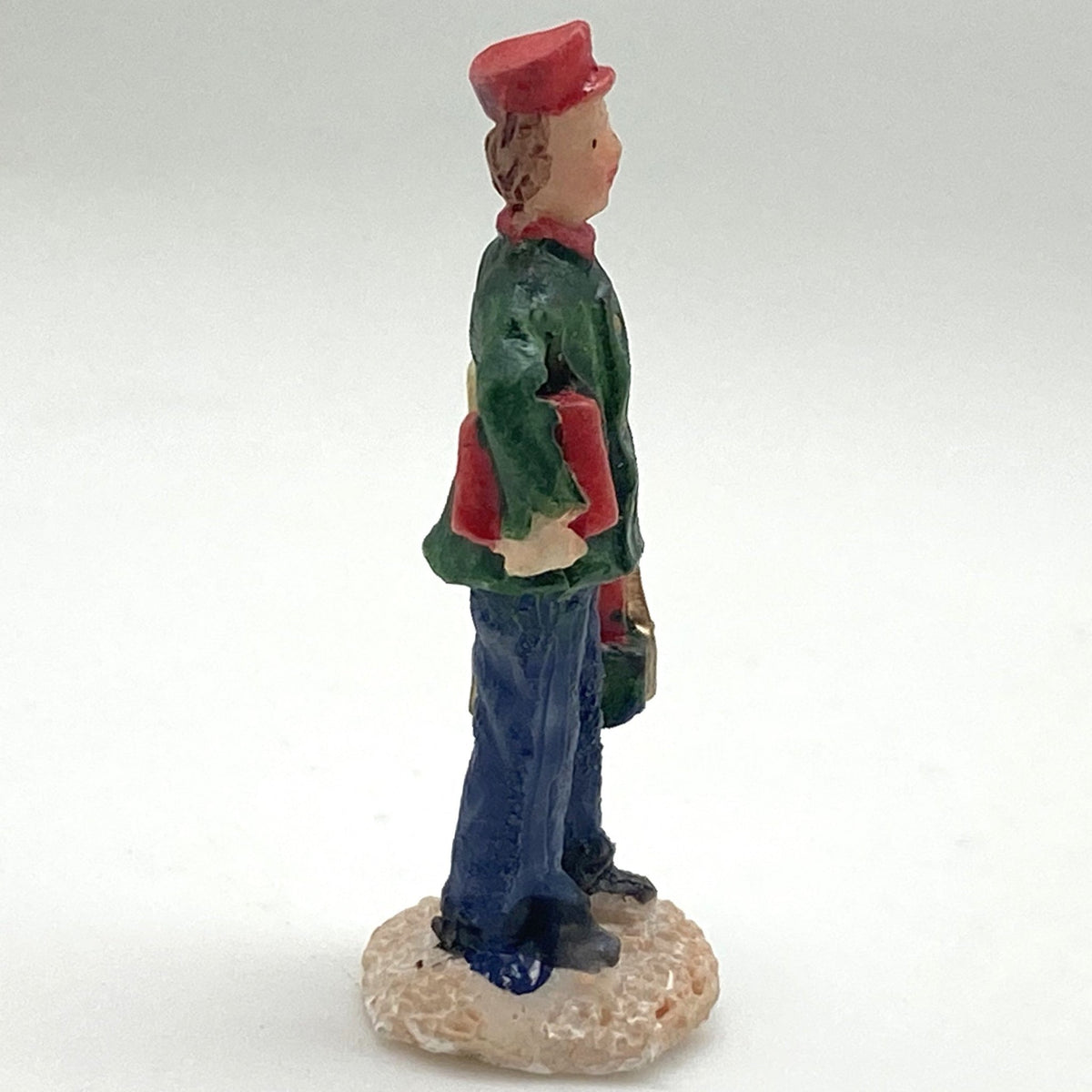 Innenmodell „Bote mit Geschenken“ - 25 x 43 mm - Schneekugelhaus