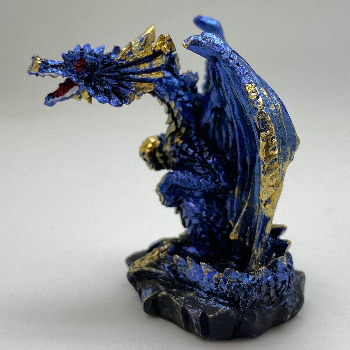 Innenmodell gold blauer Drache "stehend" - 50 x 55 mm - Schneekugelhaus