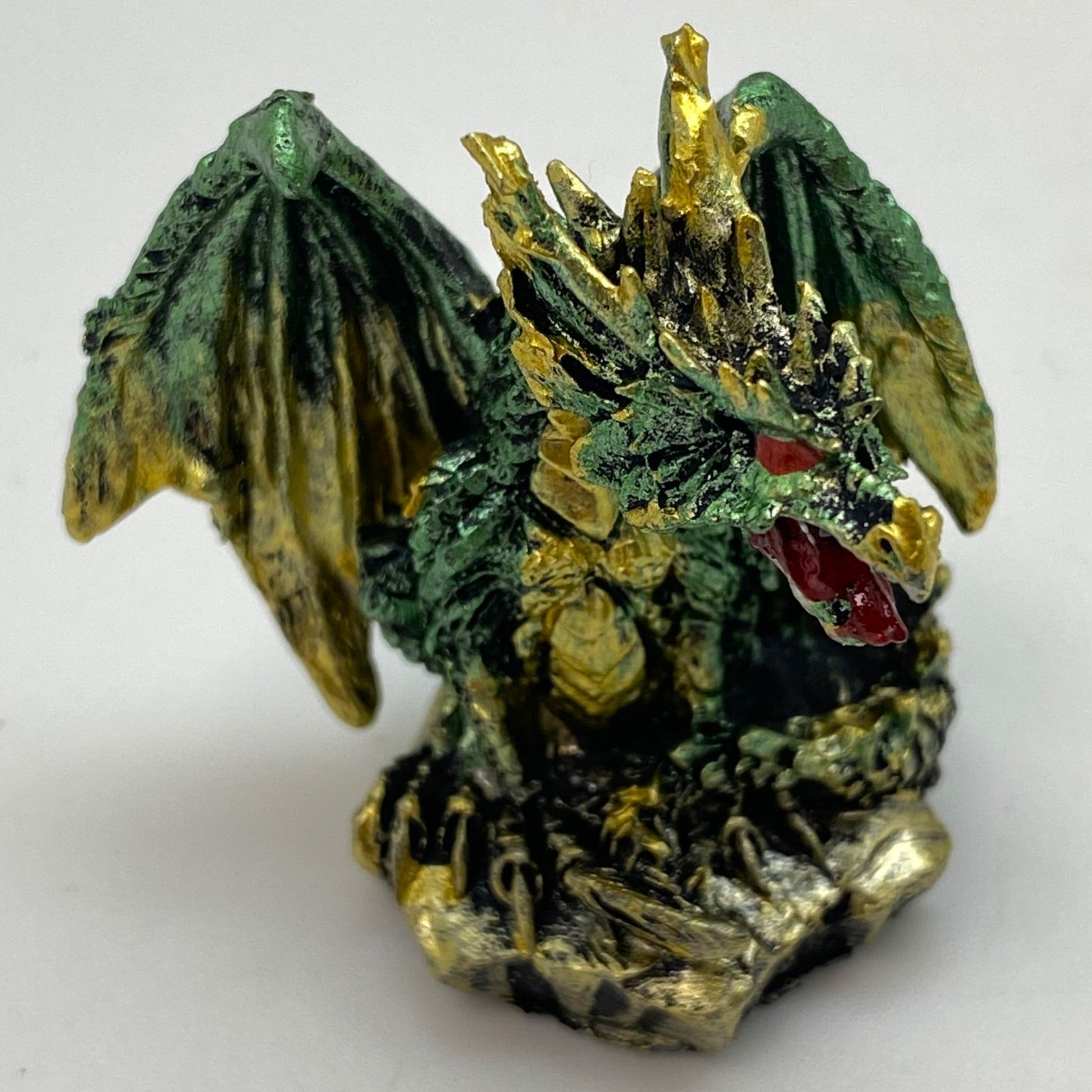 Innenmodell gold grün Drache "sitzend" - 50 x 55 mm - Schneekugelhaus