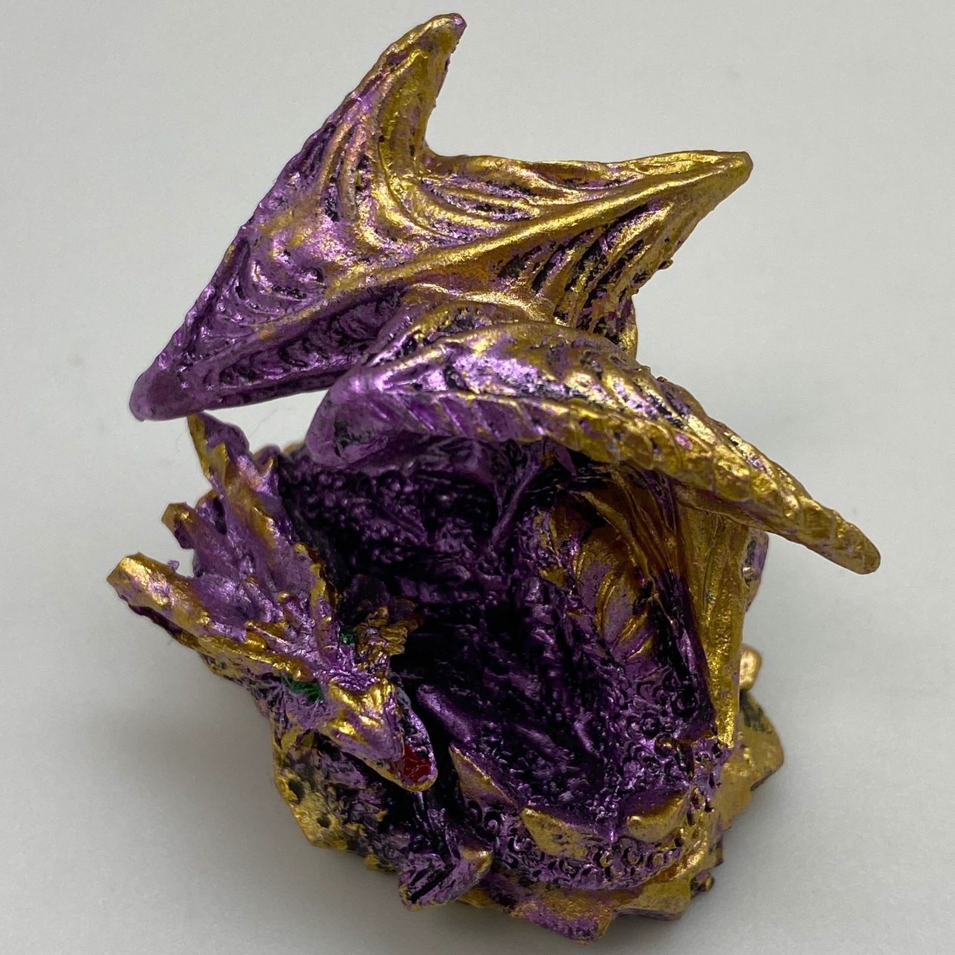 Innenmodell gold lila Drache "gerollt" - 50 x 55 mm - Schneekugelhaus