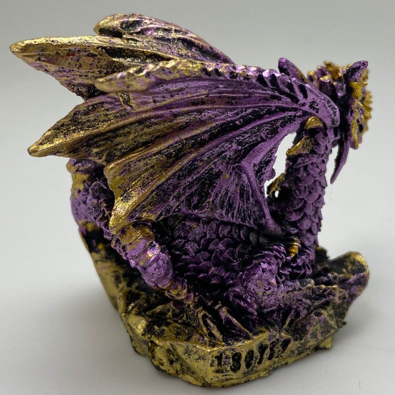 Innenmodell gold lila Drache "liegend" - 50 x 55 mm - Schneekugelhaus