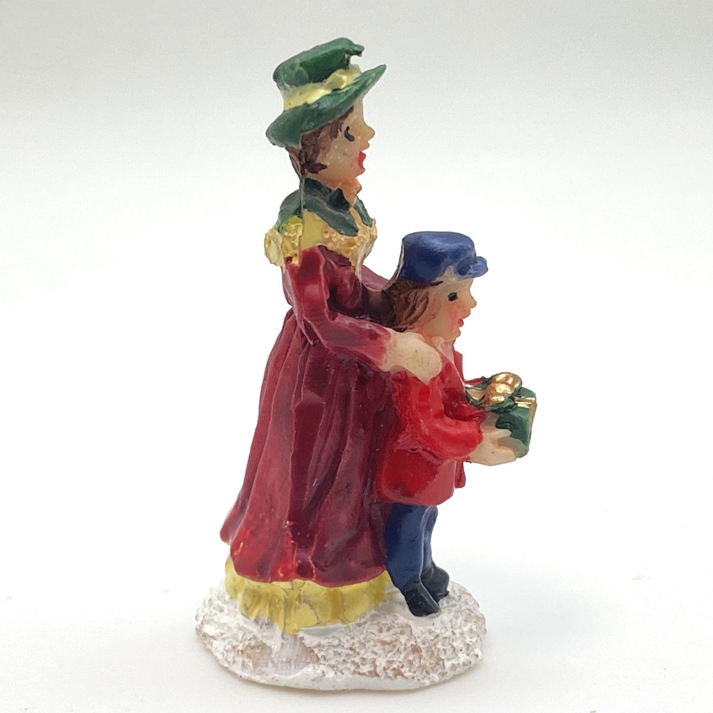 Innenmodell „Mutter mit Kind und Geschenk“ - 23 x 43 mm - Schneekugelhaus