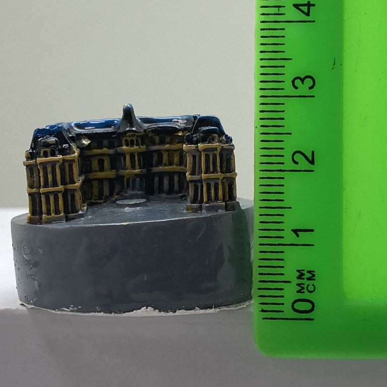 Innenmodell „Neues Schloss in Stuttgart“ - 40 x 25 mm - Schneekugelhaus