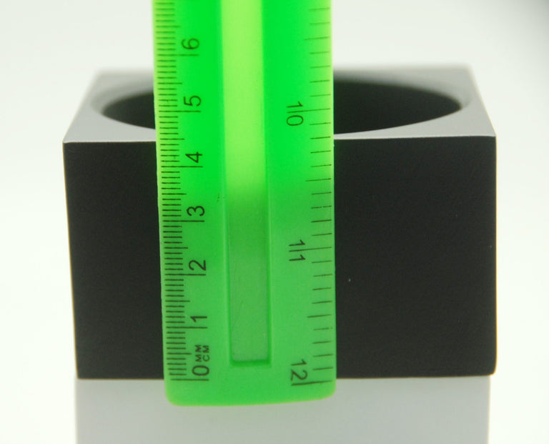 100mm Polyresin Sockel schwarz eckig für DIY-Schneekugel - Schneekugelhaus